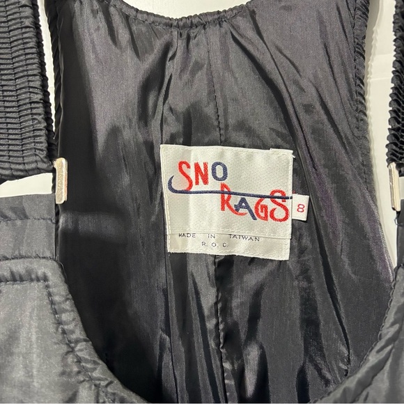 Sno Rags VTG Women's 8 Snowsuit Overalls Black Taiwan Snowpants Nylon Polyester - Picture 4 of 12